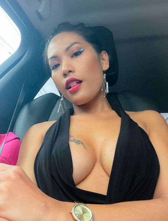 Polly Pons OnlyFans Asiatique