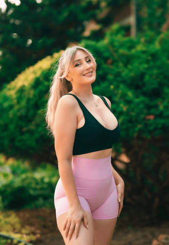 Holly Wolf OnlyFans